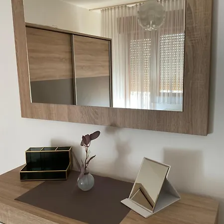 Feodora Apartment