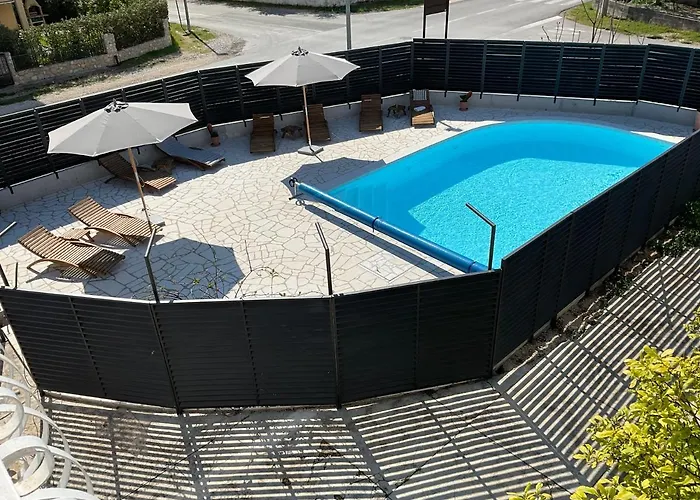 Feodora Apartament *