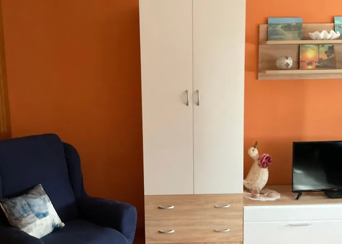 Feodora Biograd Na Moru