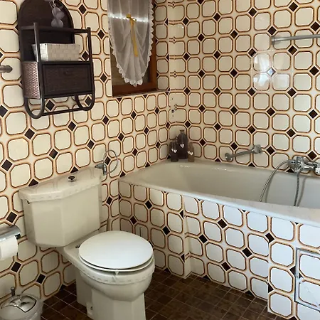 Feodora Biograd Na Moru