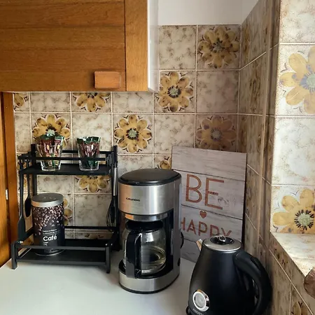 Feodora Biograd Na Moru