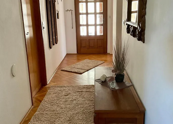 Feodora ビオグラード・ナ・モル